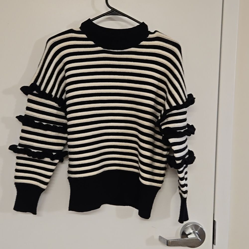 English Factory Sweater - Picture 3 of 13